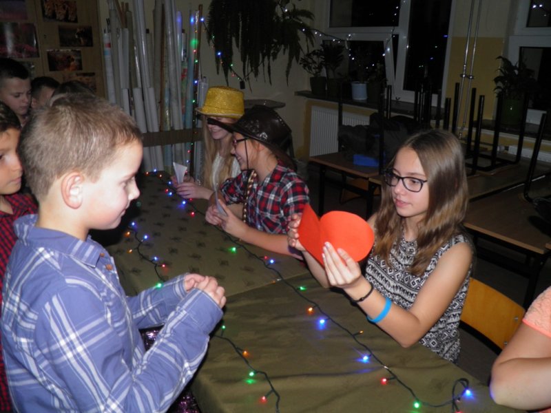 Zabawa andrzejkowo - integracyjna SP